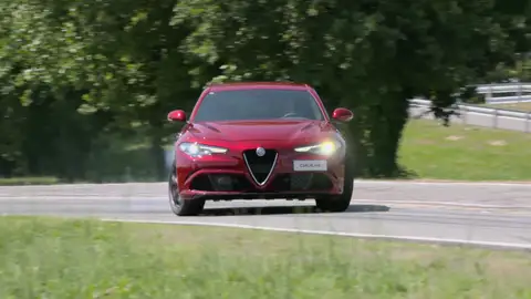 ALFA-ROMEO-GIULIA-QUADRIFOGLIO.png ALFA ROMEO GIULIA QUADRIFOGLIO
