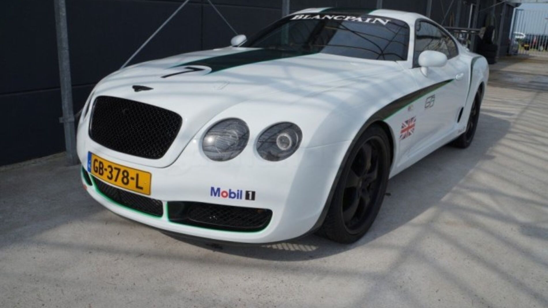 bentley-toyota-supra-2016-01.jpg