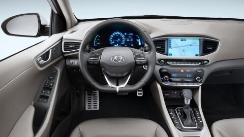 hyundai-ioniq-phev9