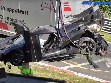 koenigsegg-one1-accidente-2016-02.jpg koenigsegg-one1-accidente-2016-02.jpg