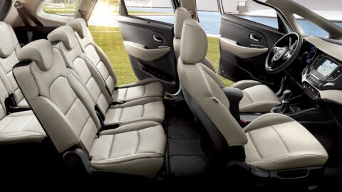 kia_carens_my17_interior_7_seats