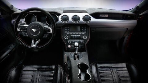 vilner-ford-mustang-tapizado-caballo-0317-03