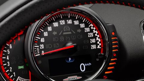 mini-clubman-jcw3
