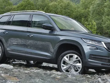 0kodiaq.jpg 0kodiaq.jpg