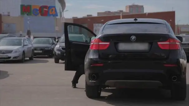 bmw-x6-robo_750x341c