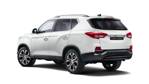 ssangyong-rexton11