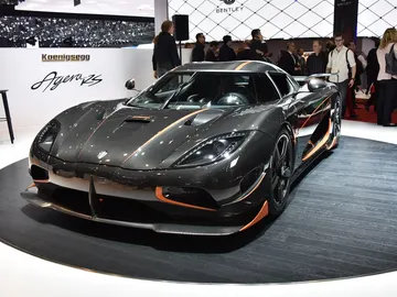 koenigsegg-agera-rs-0116-01.jpg koenigsegg-agera-rs-0116-01.jpg