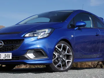 0corsa.jpg 0corsa.jpg