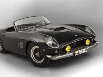 Ferrari-250-GT-SWB-California-Spider_frontolateral_.jpg