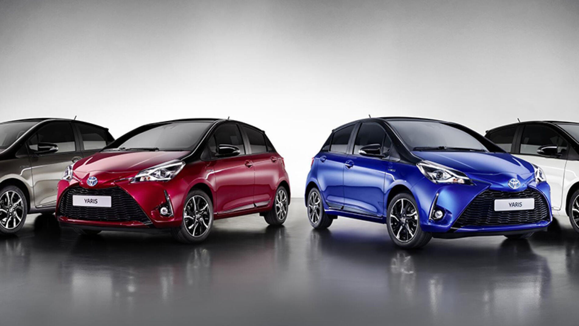 toyota_yaris_2017_1.jpg
