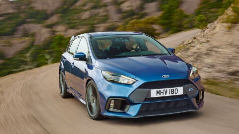 ford-focus-rs-350-cv-01-1440px
