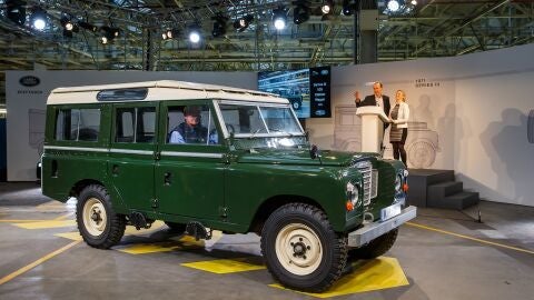 land-rover-defender-adios-0116-12