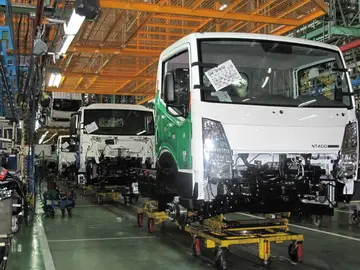 Nissan-avila.jpg Nissan-avila.jpg