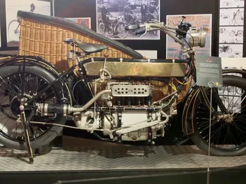 Museos-de-automoci-%C2%A6n1.jpg Museos-de-automoci-%C2%A6n1.jpg