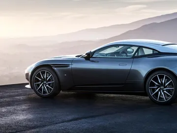 aston-martin-db11-2016-0617-01.jpg aston-martin-db11-2016-0617-01.jpg