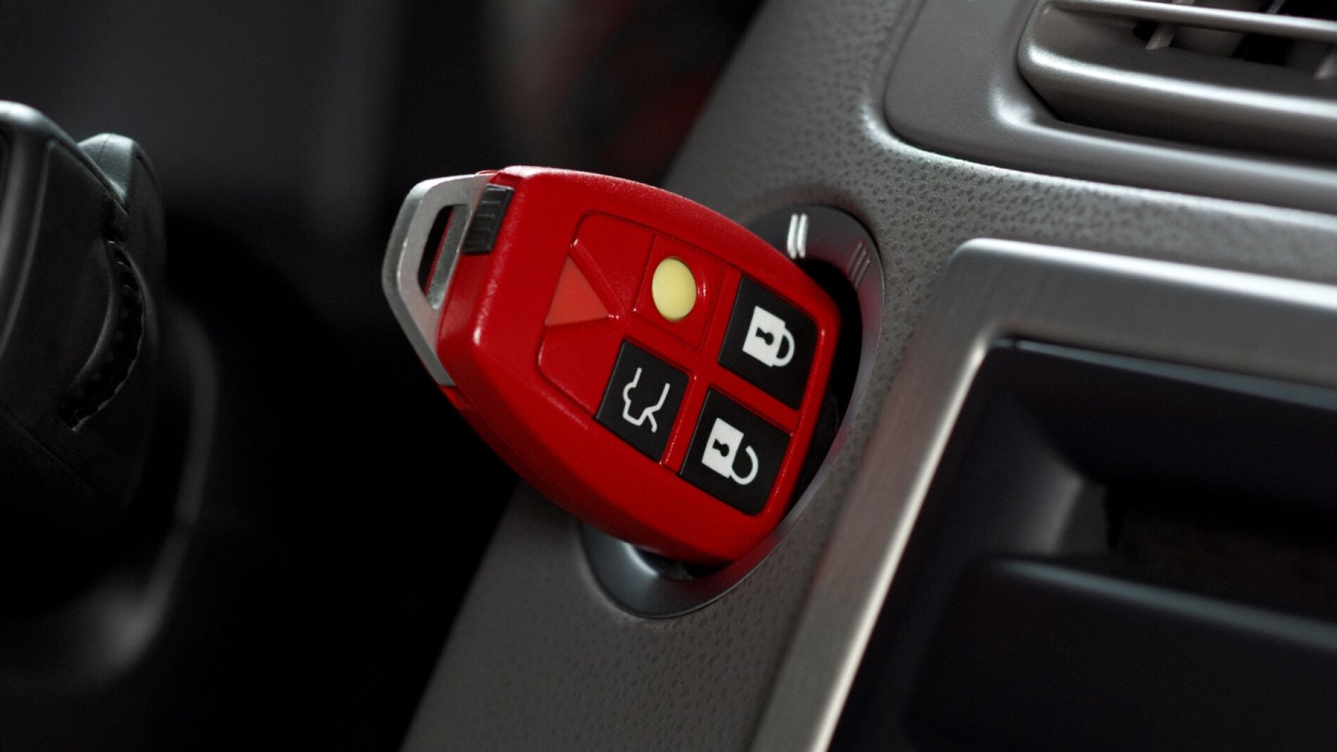 volvo-red-key-2016-01.jpg