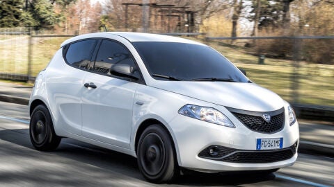 lancia_ypsilon_unyca_14