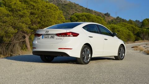 hyundai-elantra-prueba-david-clavero-2016-004