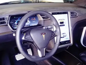 Tesla-Model-X-Interior-4.jpg Tesla-Model-X-Interior-4.jpg