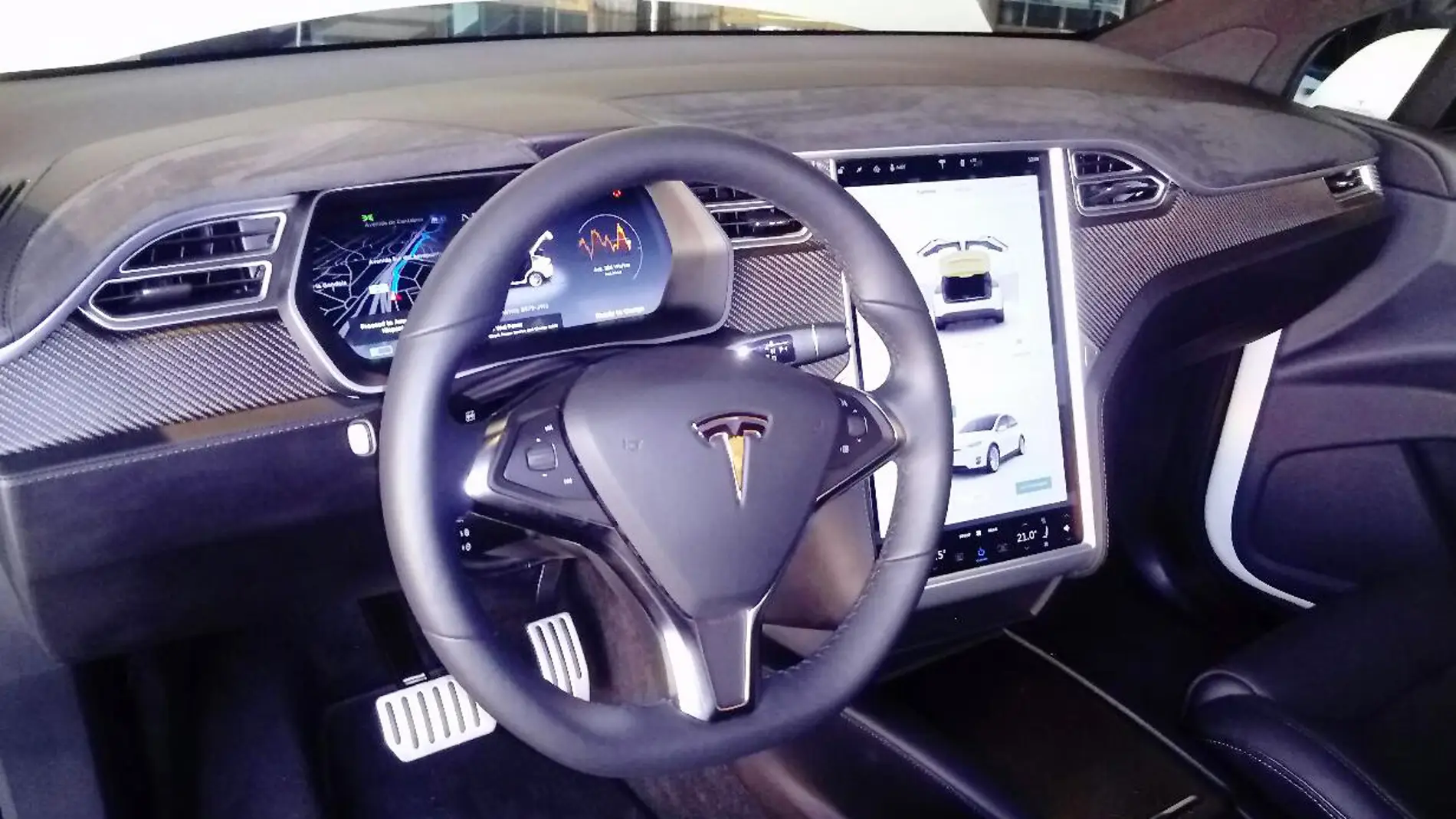 Tesla-Model-X-Interior-4.jpg