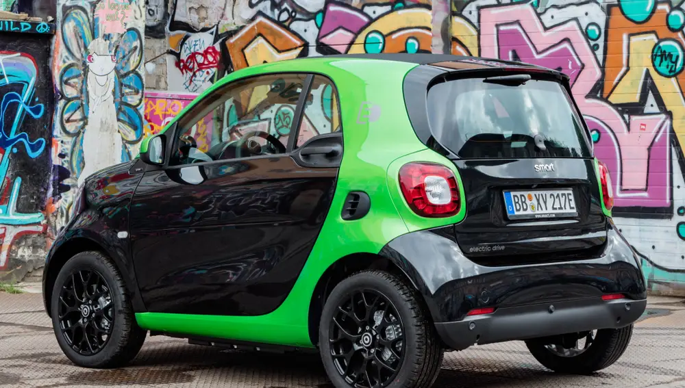 smart_fortwo_coupe_electric_drive_7.jpg