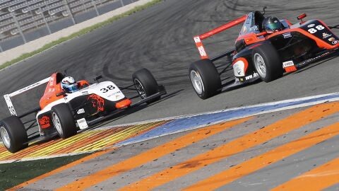 Marta García F4 española Cheste 2016