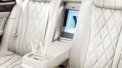 bentley-flying-spur-mulliner-0216-03