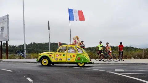 citroen-2cv-concentracion-mundial1.jpg citroen-2cv-concentracion-mundial