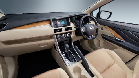 mitsubishi-expander3