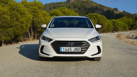 hyundai-elantra-prueba-david-clavero-2016-002