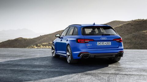 audi-rs-4-avant-2018-016