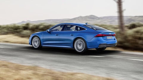 audi-a7-sportback-2018-32