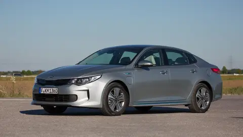 kia-optima-2016-gama-025.jpg kia-optima-2016-gama-025