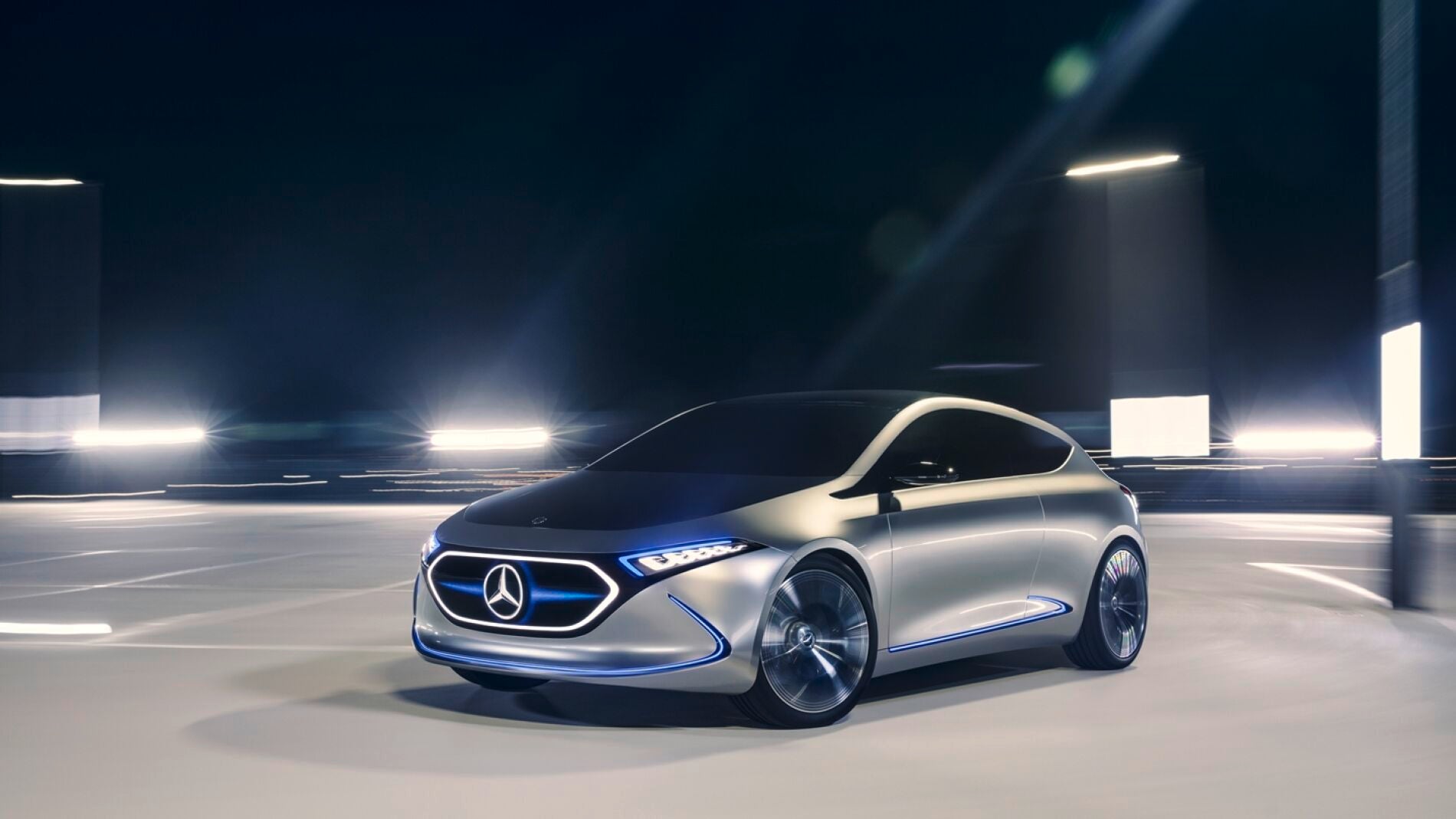 mercedes-eqa-concept-0917-007.jpg