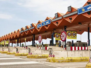 autopista-peaje-2016-01.jpg autopista-peaje-2016-01.jpg