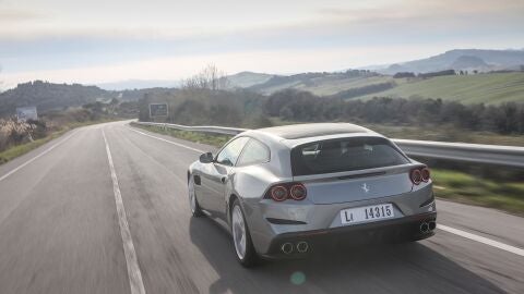 ferrari-gtclusso-t-prueba-0317-005