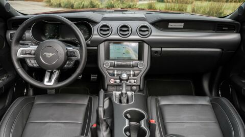 ford_mustang_ecoboost_convertible_629