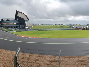 SilverstonePanorama.jpg SilverstonePanorama.jpg