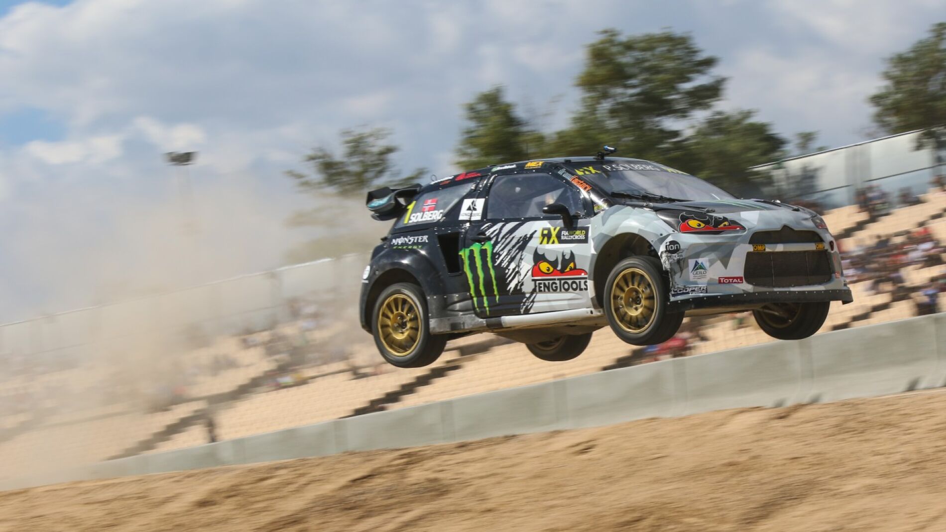 Dakar-rallycross-2015-cc-2.jpg