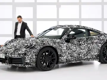 porsche-911-992-2018-2.jpg porsche-911-992-2018-2.jpg