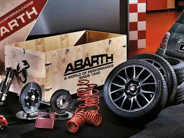kit-abarth-0917-01.jpg kit-abarth-0917-01.jpg