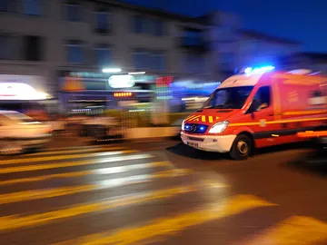 ambulancia.jpg ambulancia.jpg