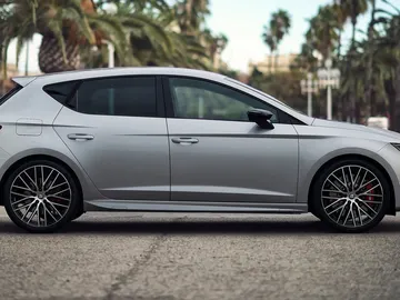 Seat-Leon-Cupra-290_rec.jpg Seat-Leon-Cupra-290_rec.jpg