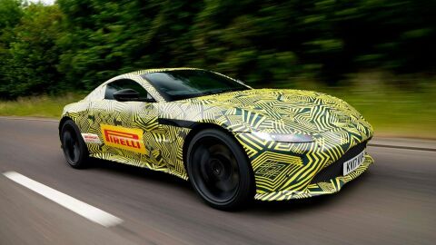 aston-martin-vantage-2018-camuflado-03