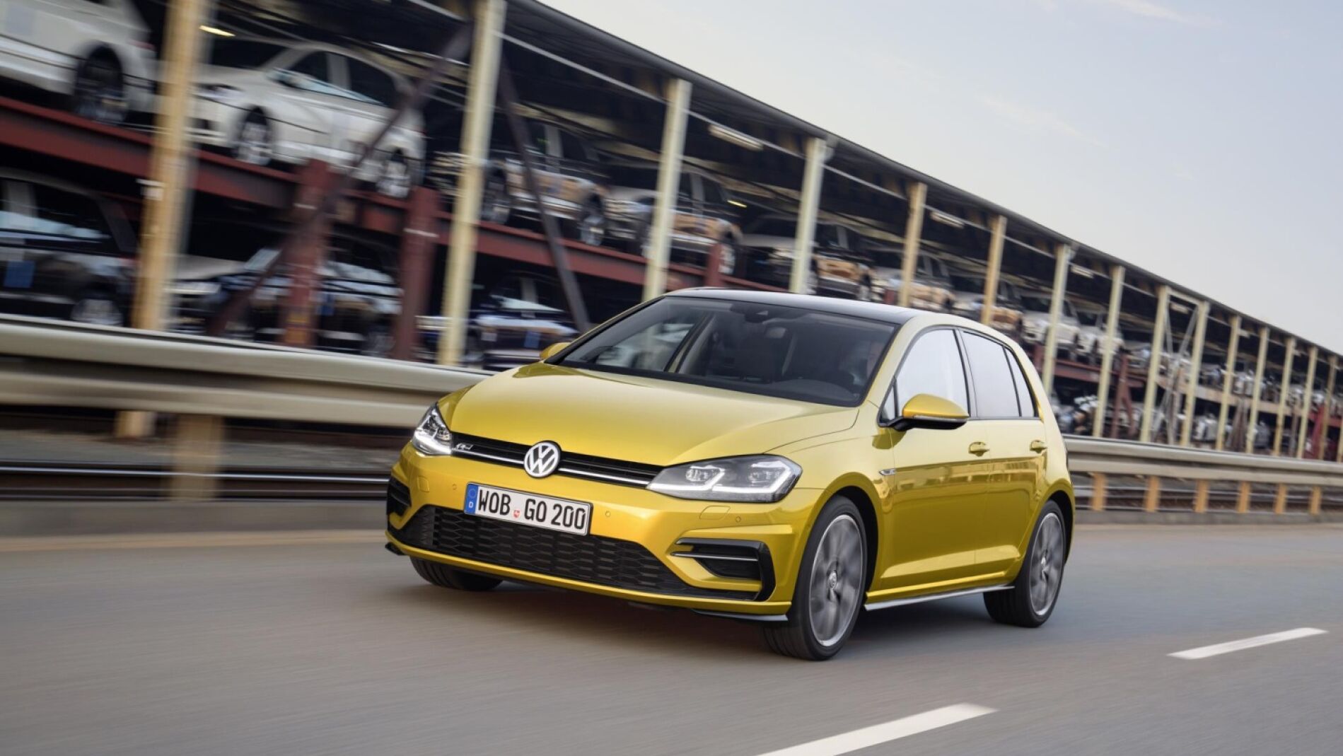 volkswagen-golf-fl3.jpg