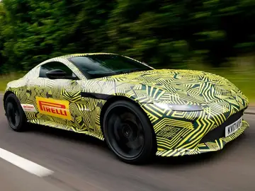 aston-martin-vantage-2018-camuflado-03.jpg aston-martin-vantage-2018-camuflado-03.jpg