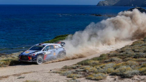 Neuville Italia domingo 2017