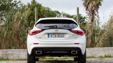 infiniti-q30-presentacion-8.jpg infiniti-q30-presentacion-8