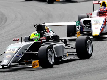 F4Alemania2015.jpg F4Alemania2015.jpg
