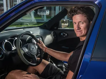 426205470_Do_drink_and_drive_Nissan_highlights_dangers_of_driver_dehydration.jpg 426205470_Do_drink_and_drive_Nissan_highlights_dangers_of_driver_dehydration.jpg